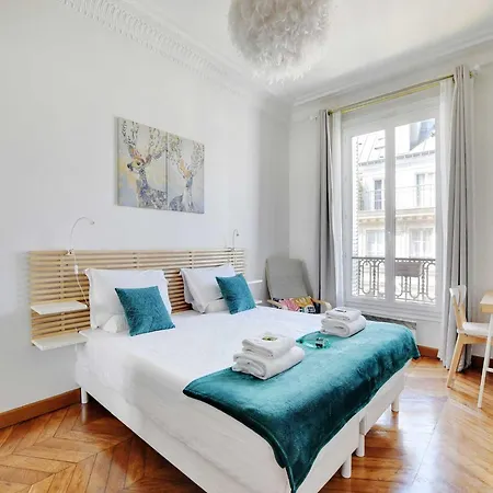 Magnificent Flat - Le Marais 2br 6p - Mobility Lease