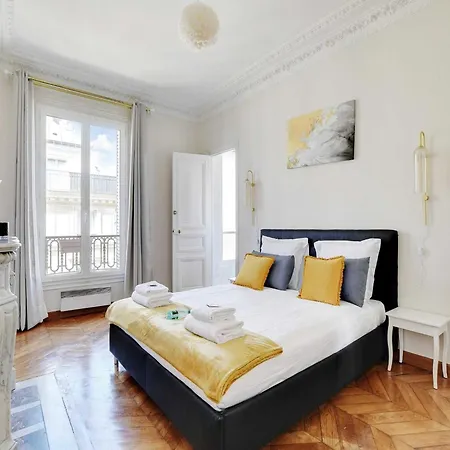 Magnificent Flat - Le Marais 2br 6p - Mobility Lease *